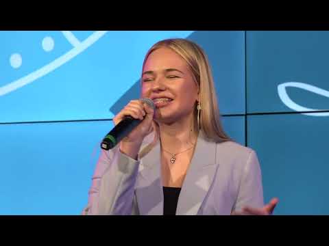 STELLA RISTIOJA - Kristi Raias / Kristi Raias „Little Girl“