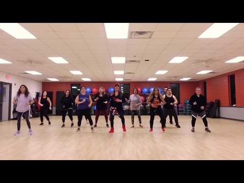 Soca Salsa/by Oscar D leon (Feat. Mola) Zumba Salsa