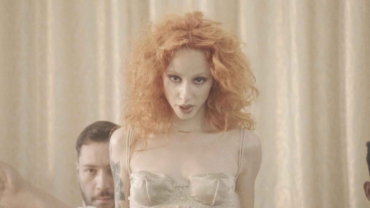 Elenoir — Hot Like Fever