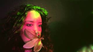 Hopscotch - Nire ft. Nani Castle & Nini Rey