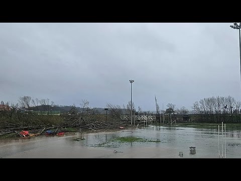 Nach Sturmtief Kristin: Portugal kämpft mit Toten, massiven Schäden und Stromausfällen