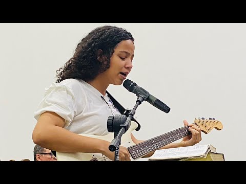 Jesus, O Bom Amigo - Débora Maciel