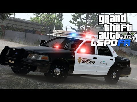 GTA 5 - LSPDFR - Ep 132 - Snow Storm Approaching!