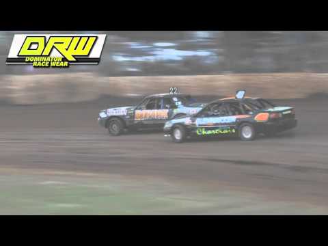 Modified Sedans - Kings Royal IV - Heat 19 - Kingaroy Speedway - 24.01.16