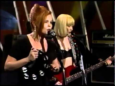 Go-Go's - Our Lips Are Sealed (Live '90)