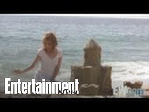 Behind The Scenes With Robin Sparkles Filming 'Sandcastles In The Sand' | Entertainment Weekly