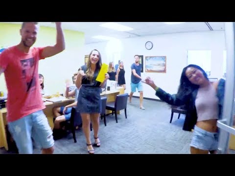 download lagu mp3 mp4 Ingles En Hawaii, download lagu Ingles En Hawaii gratis, unduh video klip Ingles En Hawaii