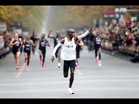 Eliud Kipchoge / marathon world record /  INEOS 1:59 Challenge