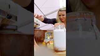 Nadine Coyle completing Bake Off like a pro 👌🏻🍫