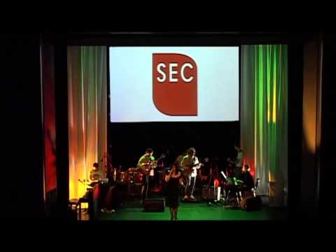 Musicofeelya - Walk Away & Perfume live