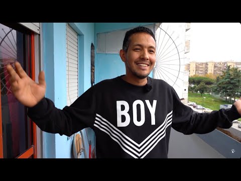 La Scampia, the most dangerous suburb in Europe - Full English audio