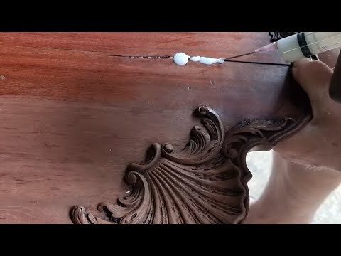 Repairing The Crack On The Georgian Chippendale 1760s Mahogany Tilt Top Tea Table PT4