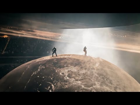 Kanye West - Silver Night (Full Performance)