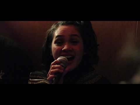 Diskoria Selekta feat. Andien Aisyah at Bar Moonshine Kanda