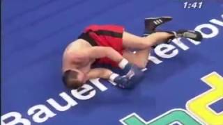 Gennady Golovkin (pro debut) vs Gabor Balogh (1- 22 - 3) - 6 May 2006