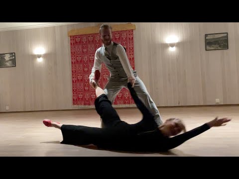 Boogie Woogie Performance by Sondre & Tanya