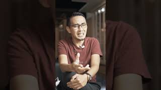 Download lagu get away from someone.. mp3