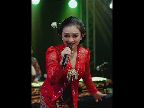 Mung Gitar Iki hang dadi saksi - Elma Afrisca