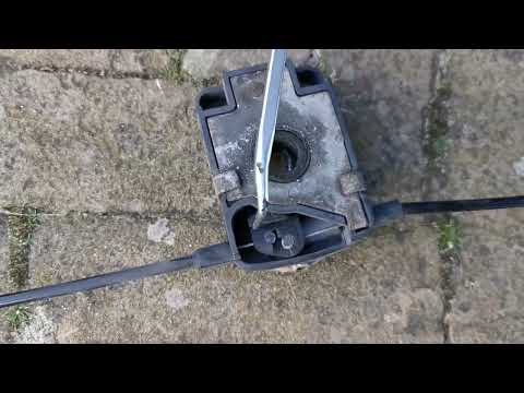 when stuck with the hood e46 not opening, how to open it pretty simple using a generic tool