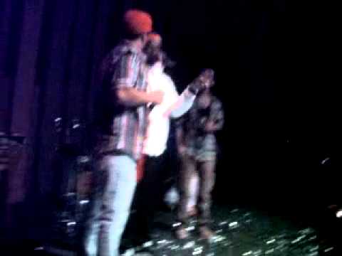 Sin Nombre - lp ft Buffalo & Dj Joff