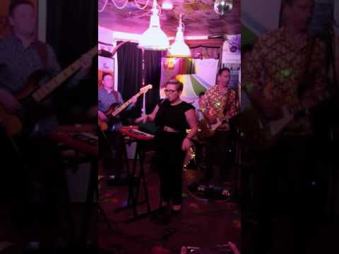 Virginia Slims Band - Higher Ground (Stevie Wonder cover)