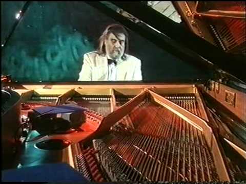 Vangelis - IAFA - Athens '97 - 09/13 - Chariots Of Fire