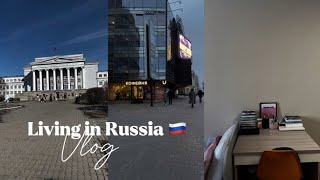 Random vlog in Russia 🇷🇺|| Zambian student living in Russia…….