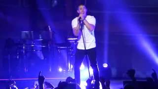 UNDER YOU | Nick Jonas | St. Louis | September 15, 2015