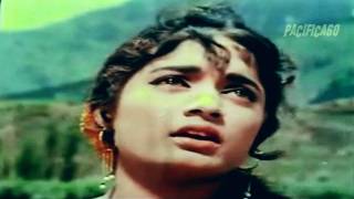 Is Tarah Toda Mera Dil Kya Mera Dil : Shehnai 1964 : Asha