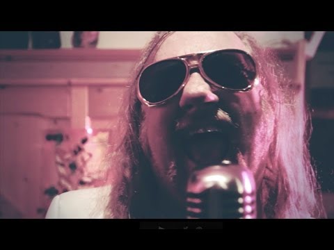 TSCHEBBERWOOKY - RIDE ON MUSIC (official video)