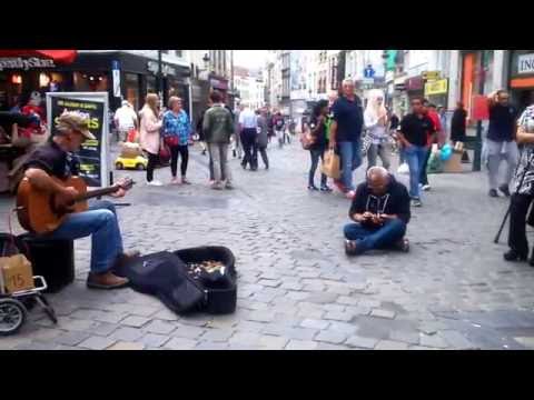 Philippe La Grappe: busker in Brussels (20/08/2016)