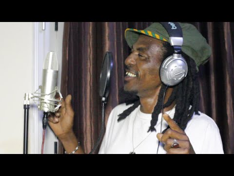 10Mil Problemes Feat Fafadi Kelefa & Diamako ( Studio Session) du lourd se Prepare