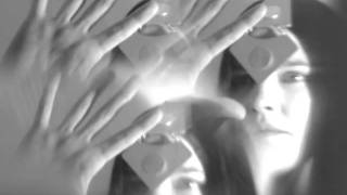 Broadcast - Colour Me In (Manic Static)