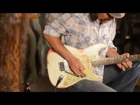 Exclusive Fender 1960 White Lightning Strat Strikes The Wild West!!!