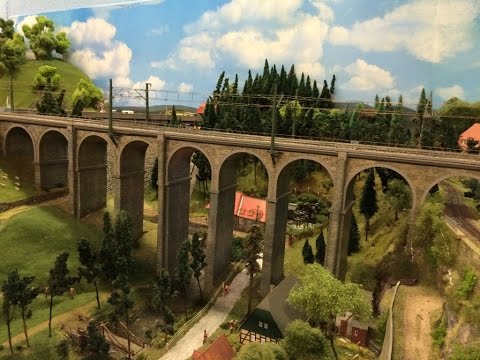 Modelleisenbahn schöne Zugparade in Chemnitz 17min Top - beautiful different trains