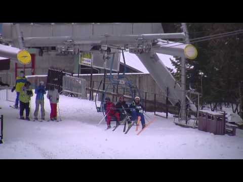 Prvý víkend lyžovačky majú Vysoké Tatry za sebou. Svah na Štrbskom Plese si vysk