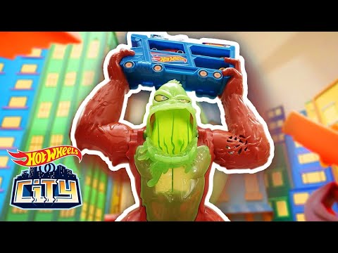 CRIATURAS ENORMES TOMARAM O CONTROLE DE HOT WHEELS CITY! 🐙🦍 | New News | Cidade Da Hot Wheels