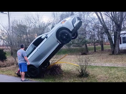 IDIOTS IN CARS 141