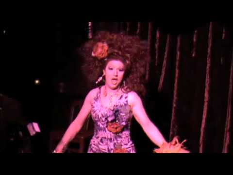 Holotta Tymes, Book Chic A Boom