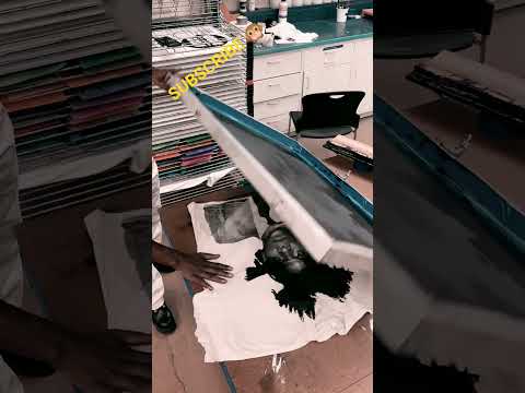 screen printing black & white halftone image #black&white #screenprinting #colours