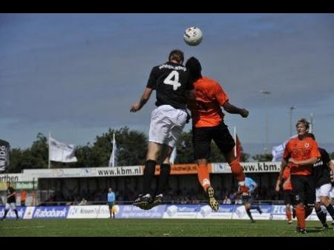 Geniet van het beste van Moment van de Week 2015!