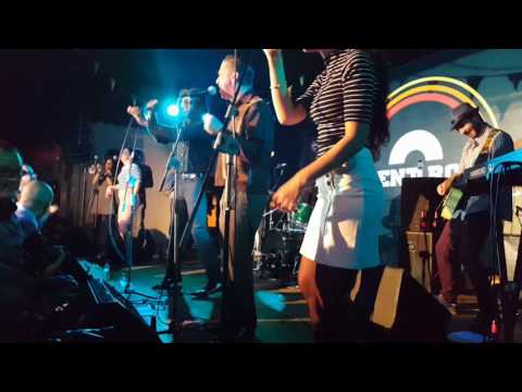 GREG LEE & JESSE WAGNER BACKED BY THE KINKY COO COO'S "CAN'T WAIT"