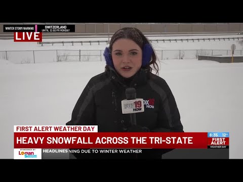 Snow covered on I-71 north and south near Kenwood