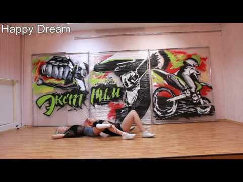 BLACKPINK -  '붐바야'BOOMBAYAH cover by Happy Dream