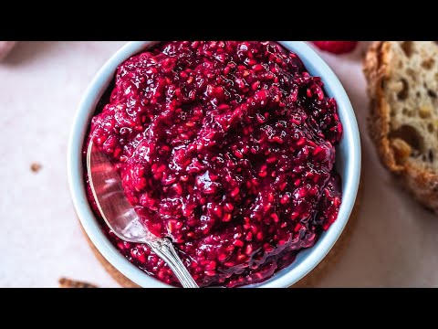 How to Make Raspberry Chia Jam