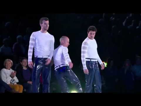 Stars on Ice 2015 - Brick House