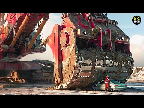 9 Biggest Largest and Most Powerful Hydraulic Excavators in the World 2025