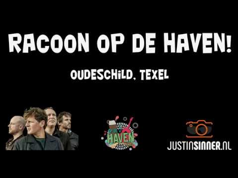 Band Racoon op de haven van Oudeschild op Texel, 20-05-2017, in HD