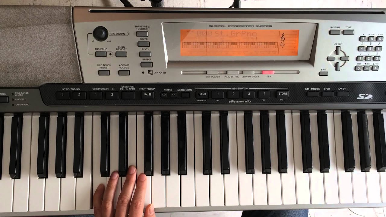 Aprende a tocar Navidad en piano fácil tutorial (Jingle bells) notas, acordes paso a paso