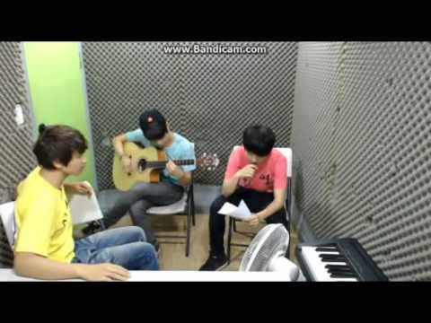 Seventeen - Jisoo+guitar & Seokmin/Soonyoung singing